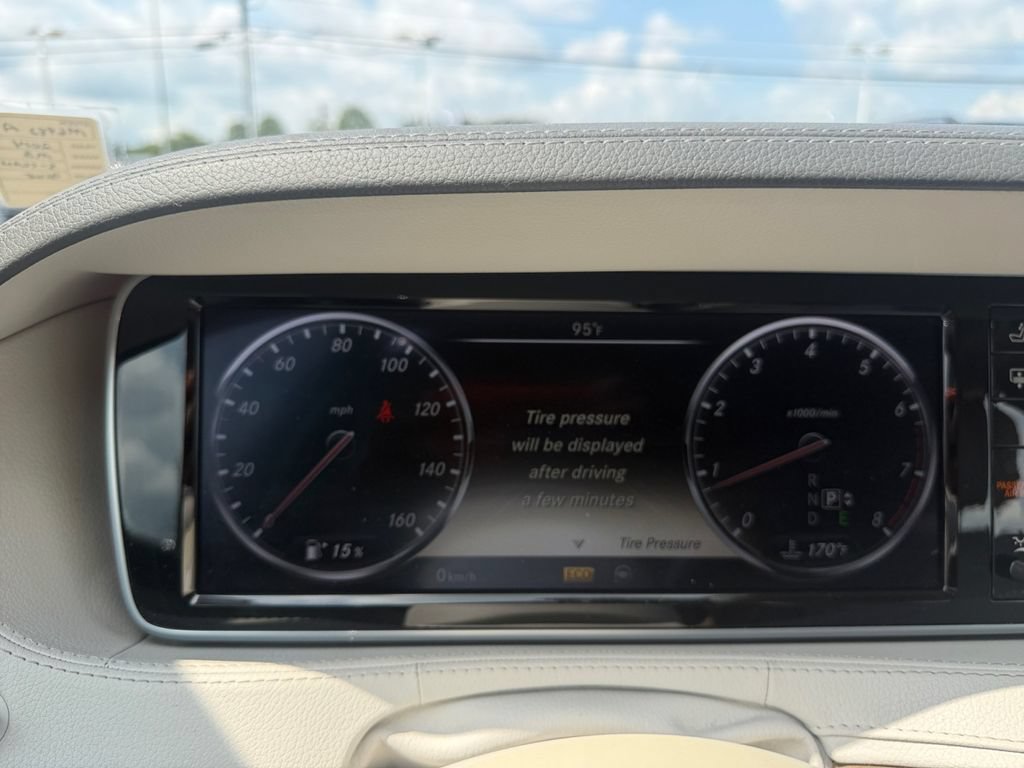 Used 2014 Mercedes-Benz S 550 Sedan image 21