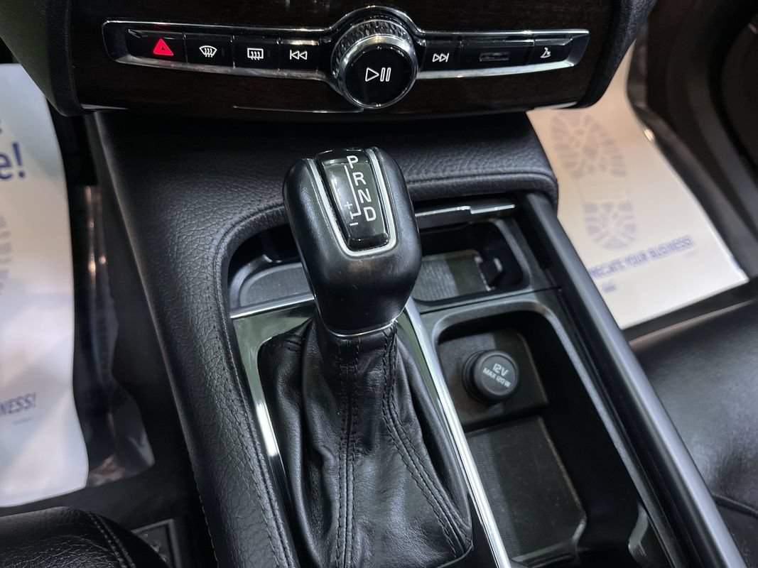 Used 2019 Volvo XC90 T6 Momentum w/ Advanced Package AWD/4WD image 25