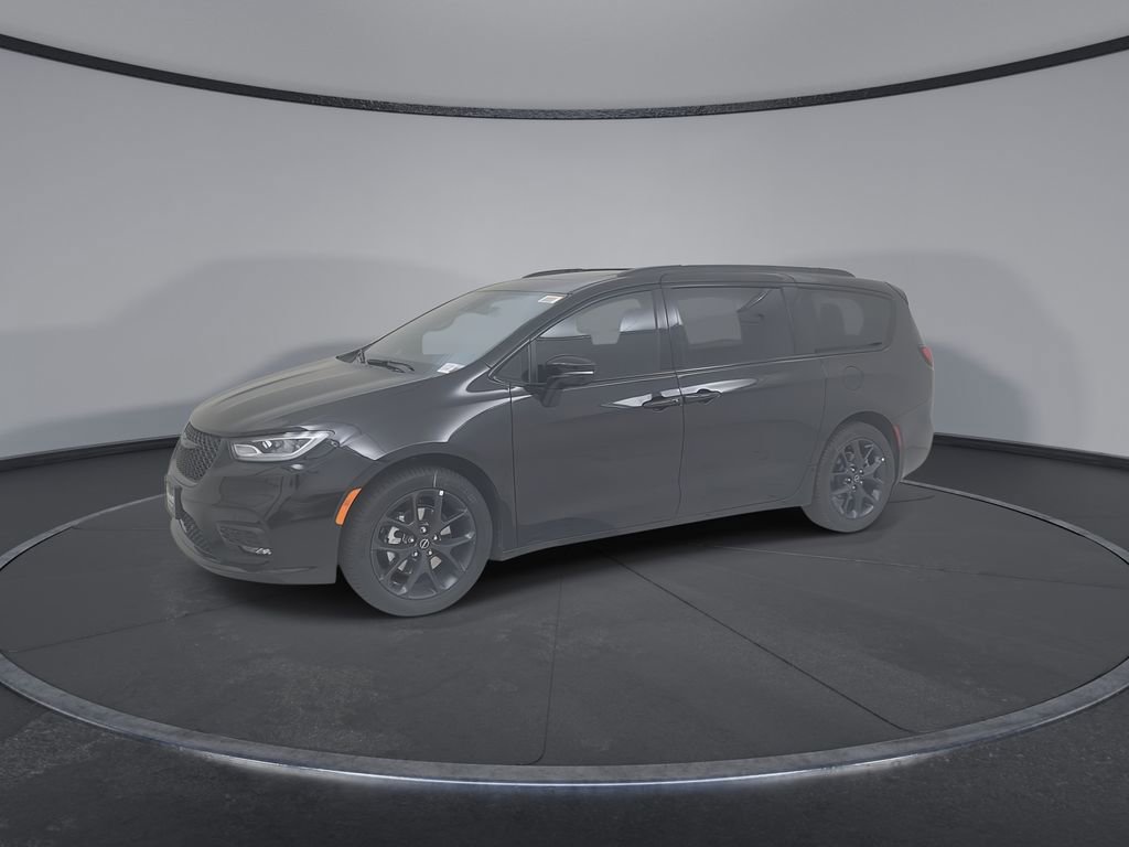 New 2026 Chrysler Pacifica Limited image 9