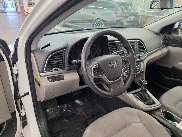 Used 2017 Hyundai Elantra SE FWD image 7
