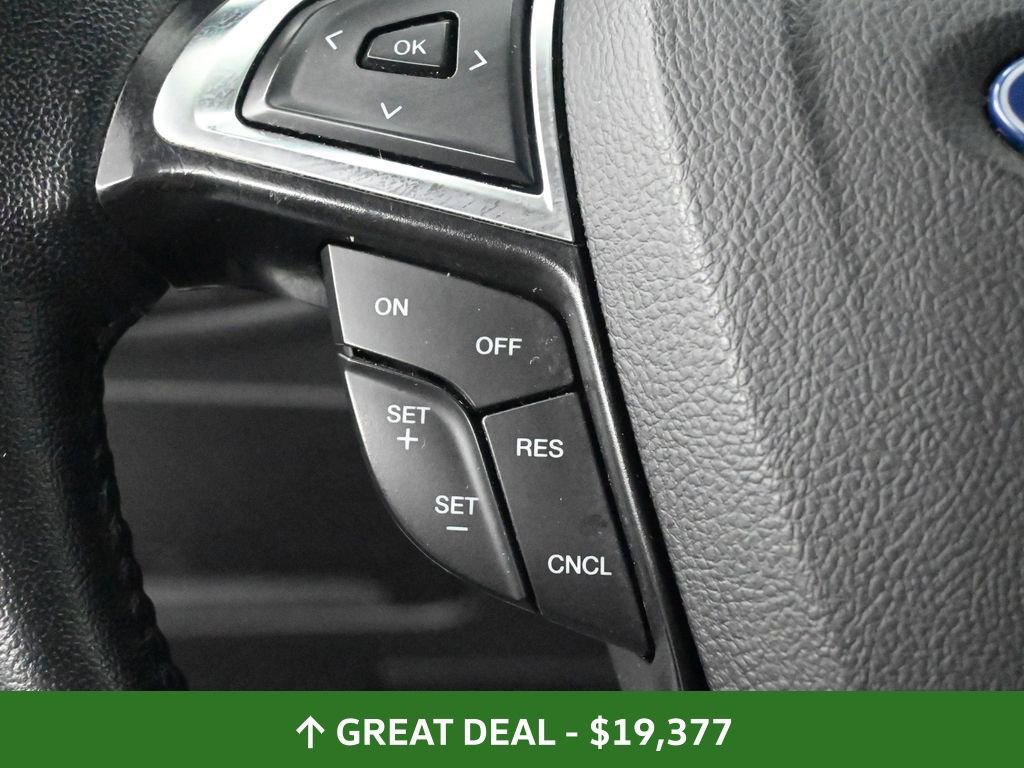 Used 2023 Ford Edge SEL image 40