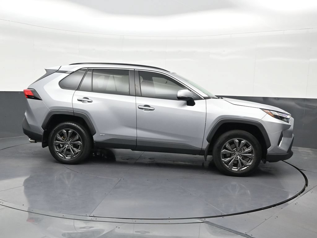Used 2024 Toyota RAV4 XLE Premium w/ Weather Package AWD/4WD image 7