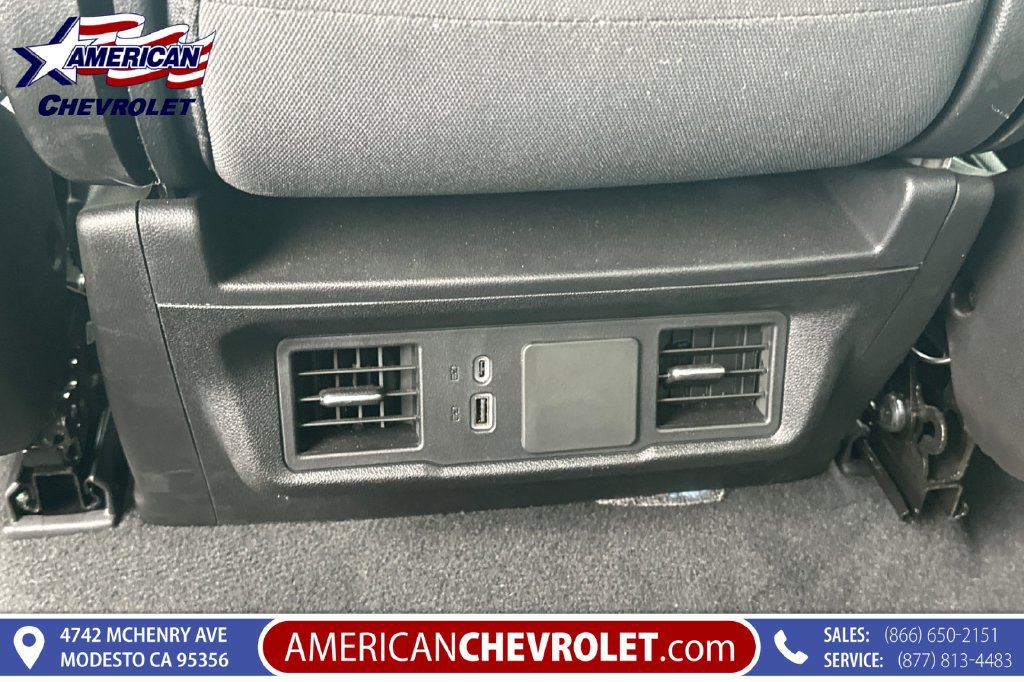 Used 2026 Chevrolet Silverado 1500 Custom w/ LPO, Dark Essentials Package RWD image 16