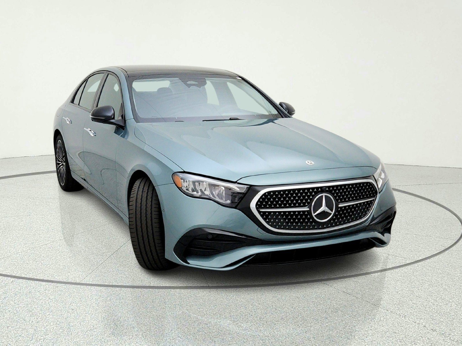 New 2026 Mercedes-Benz E 350 Sedan image 4