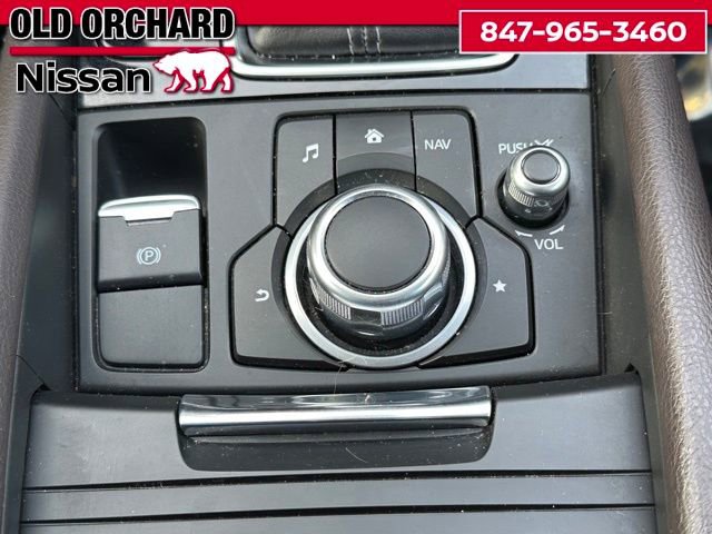 Used 2018 MAZDA MAZDA3 Grand Touring image 17