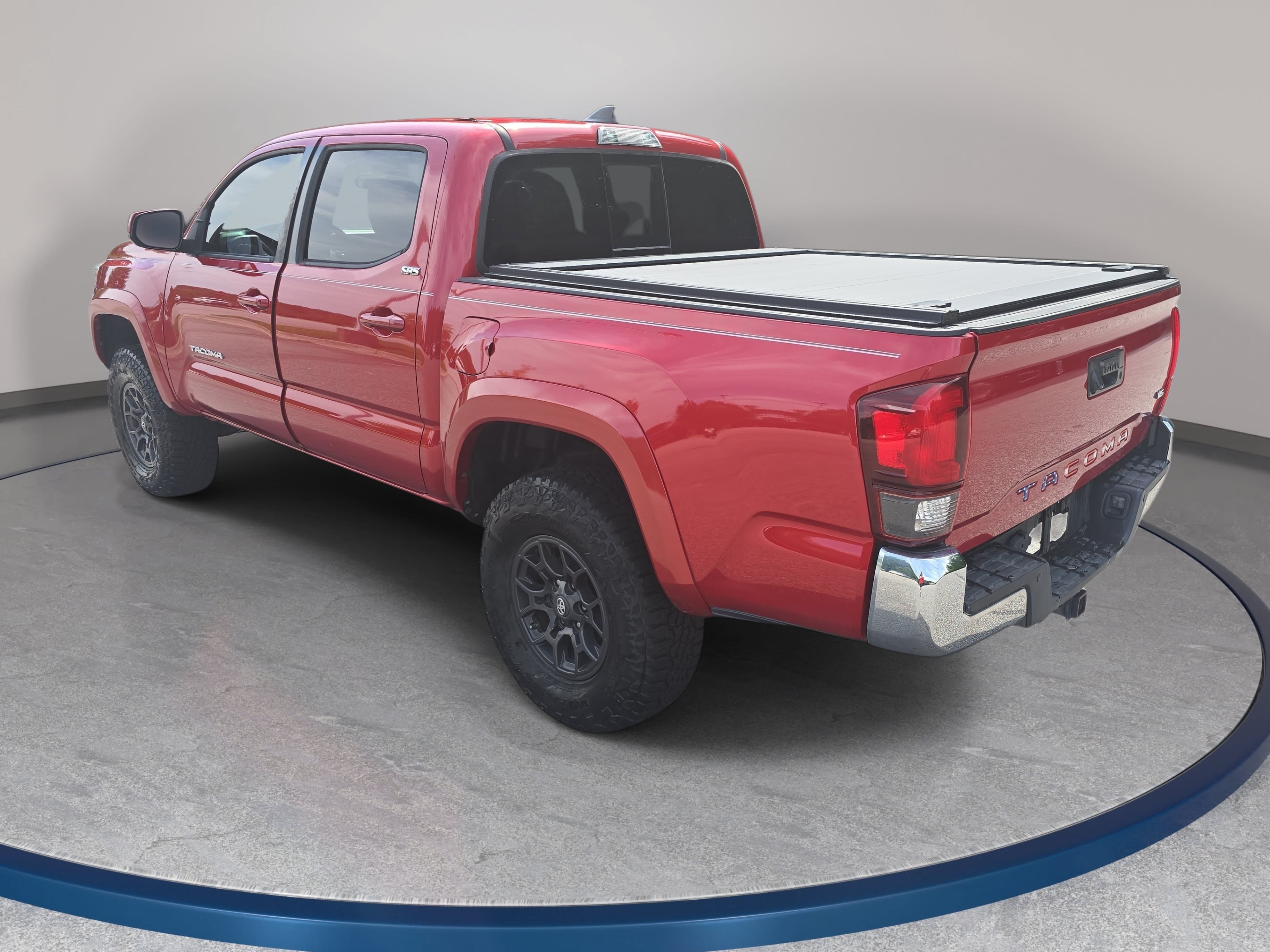 Used 2019 Toyota Tacoma SR5 RWD image 7
