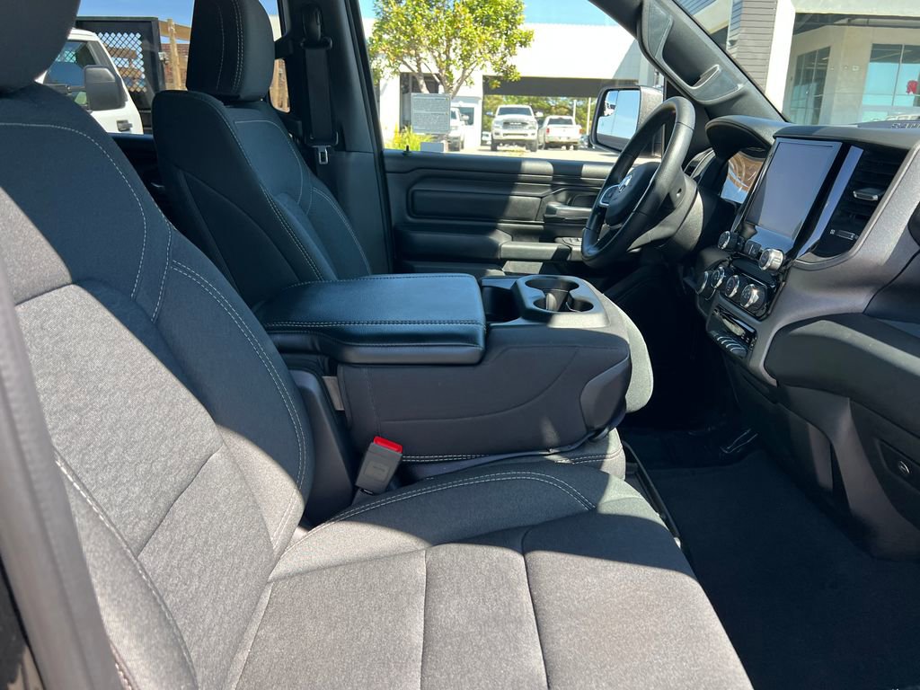 Used 2025 RAM 1500 Tradesman image 17