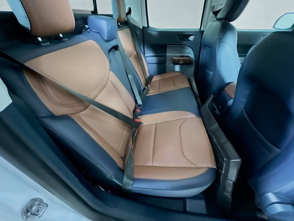 Used 2024 Ford Maverick Lariat w/ 4K Tow Package image 23