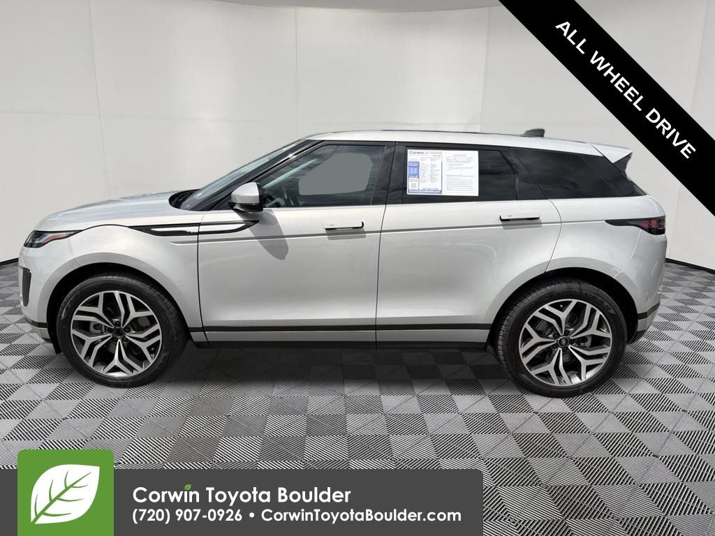 Used 2023 Land Rover Range Rover Evoque S AWD/4WD image 4