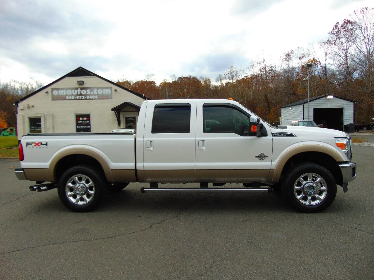 Used 2011 Ford F250 Lariat w/ Lariat Ultimate Pkg image 38