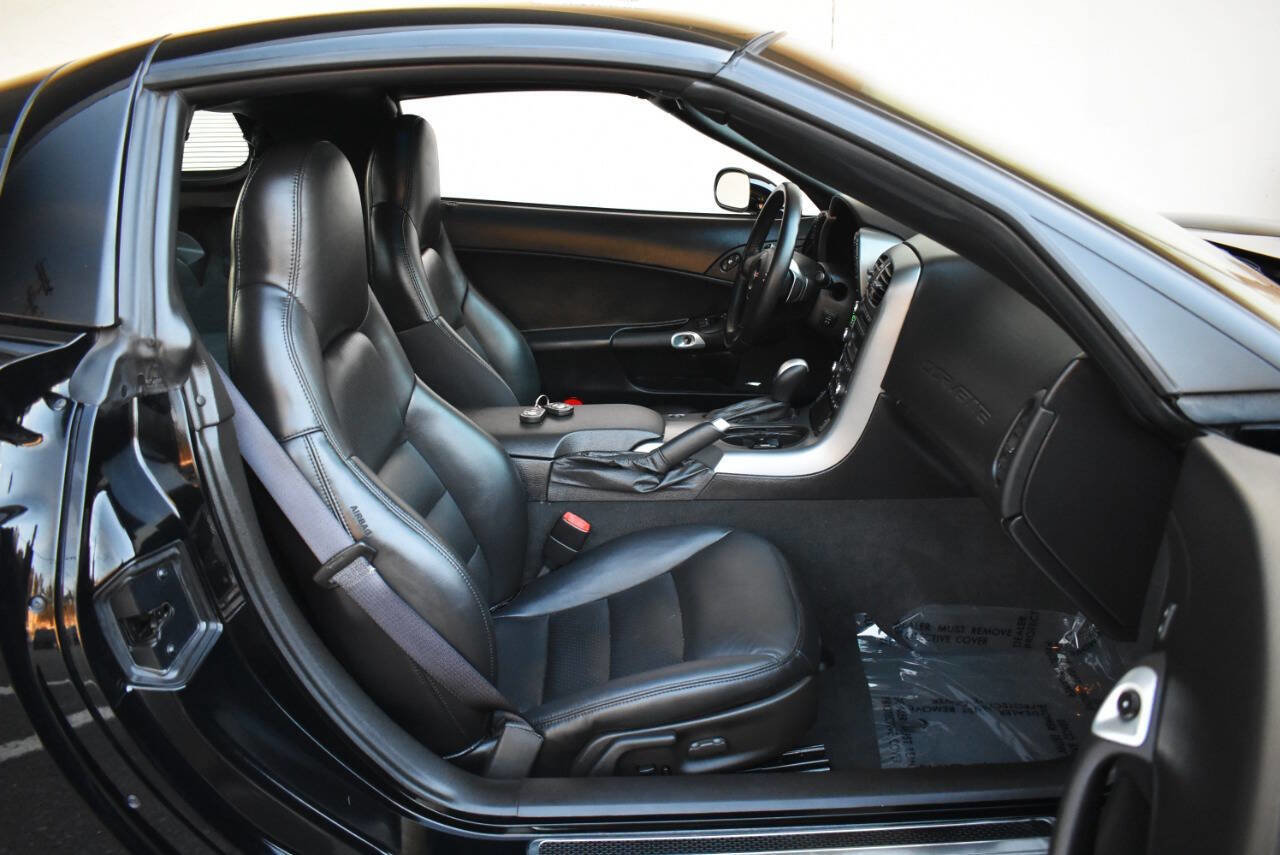 Used 2007 Chevrolet Corvette Base 2dr Coupe w/ Preferred Equipment Group image 26