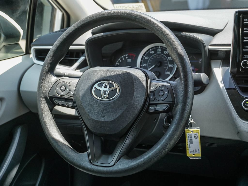 Used 2021 Toyota Corolla LE w/ Carpet Mat Package (TMS) FWD image 16