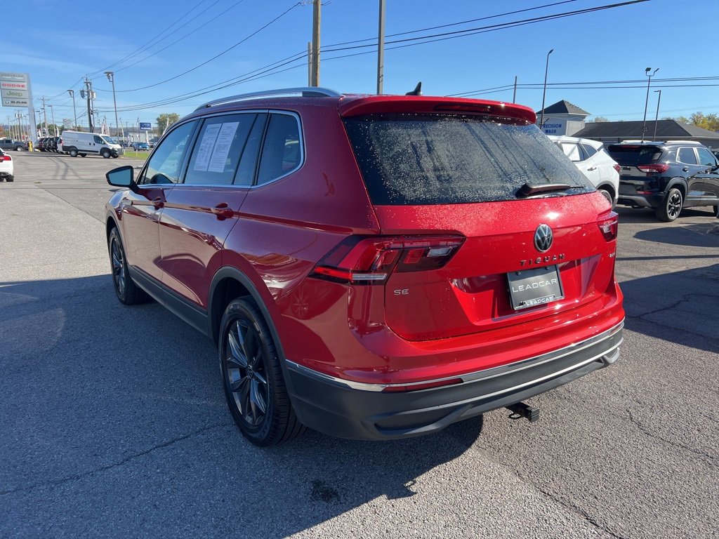 Used 2022 Volkswagen Tiguan SE image 3