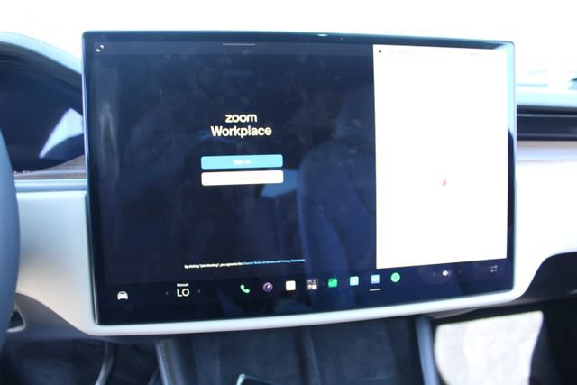 Used 2023 Tesla Model X AWD/4WD image 23