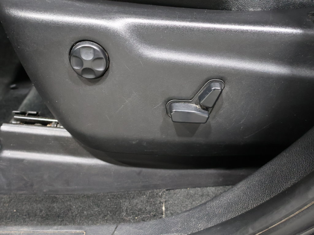 Used 2013 Jeep Grand Cherokee Laredo RWD image 11