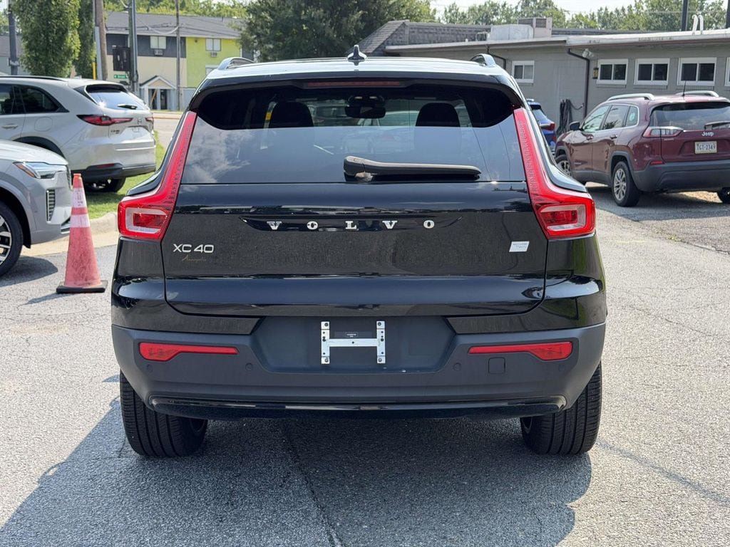 Used 2022 Volvo XC40 P8 Recharge Ultimate AWD/4WD image 20