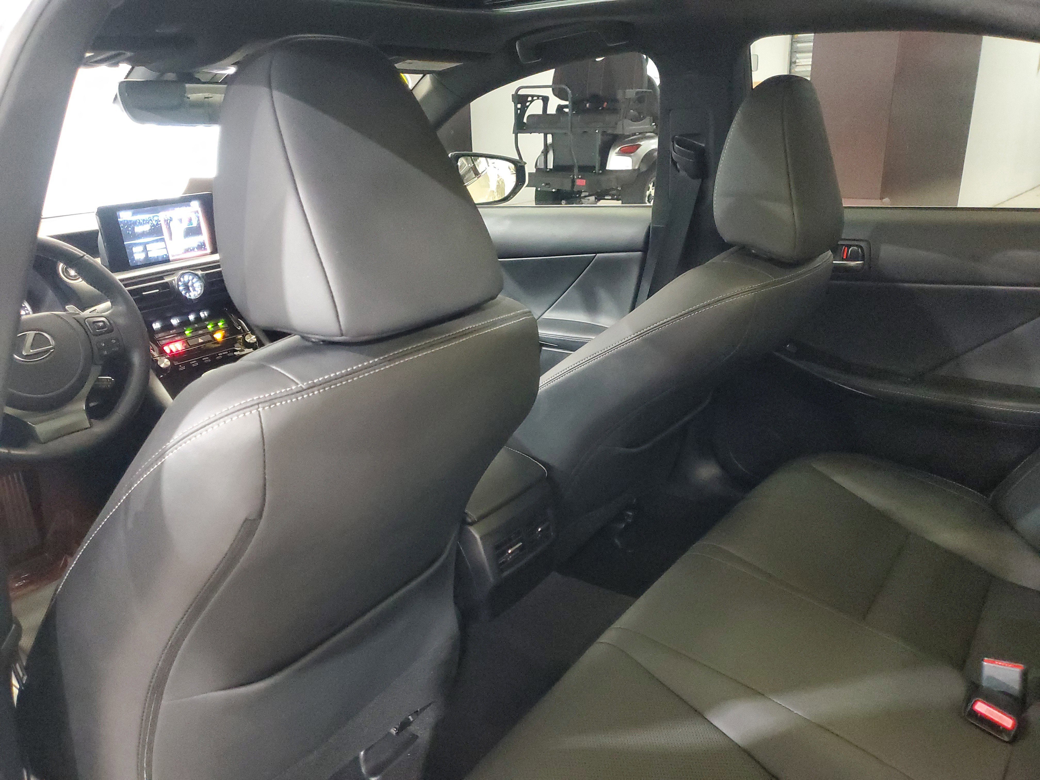 Certified 2023 Lexus IS 300 w/ Comfort Package image 12