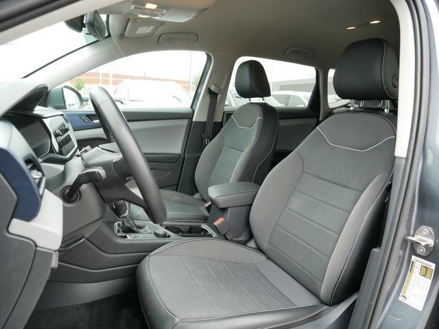 Certified 2023 Volkswagen Taos SE w/ Black Wheel Package AWD/4WD image 15