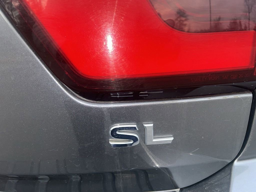 Used 2021 Nissan Armada SL w/ Captain's Chairs Package image 28