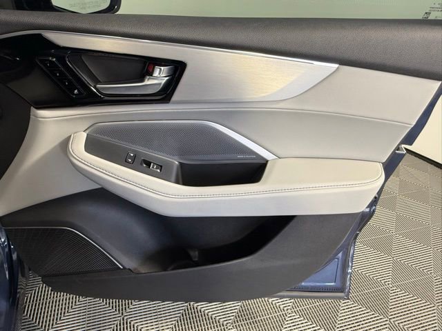 Used 2025 Acura MDX w/ Technology Package image 51