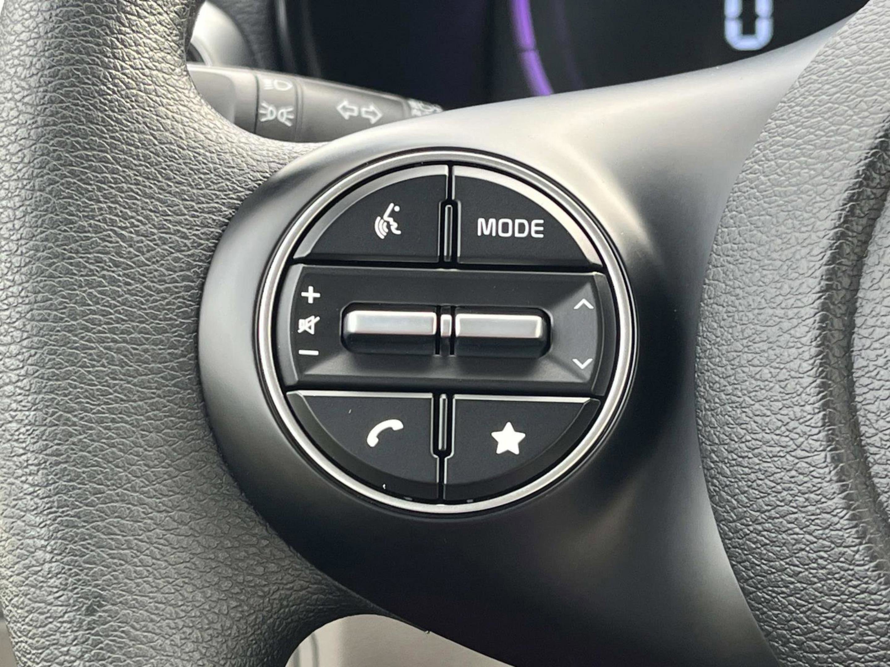 New 2025 Kia Soul LX w/ LX Technology Package image 25