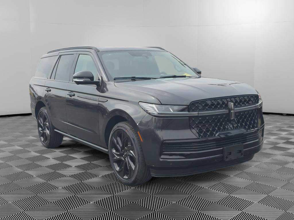 New 2027 Lincoln Navigator Reserve w/ Jet Appearance Package AWD/4WD image 1