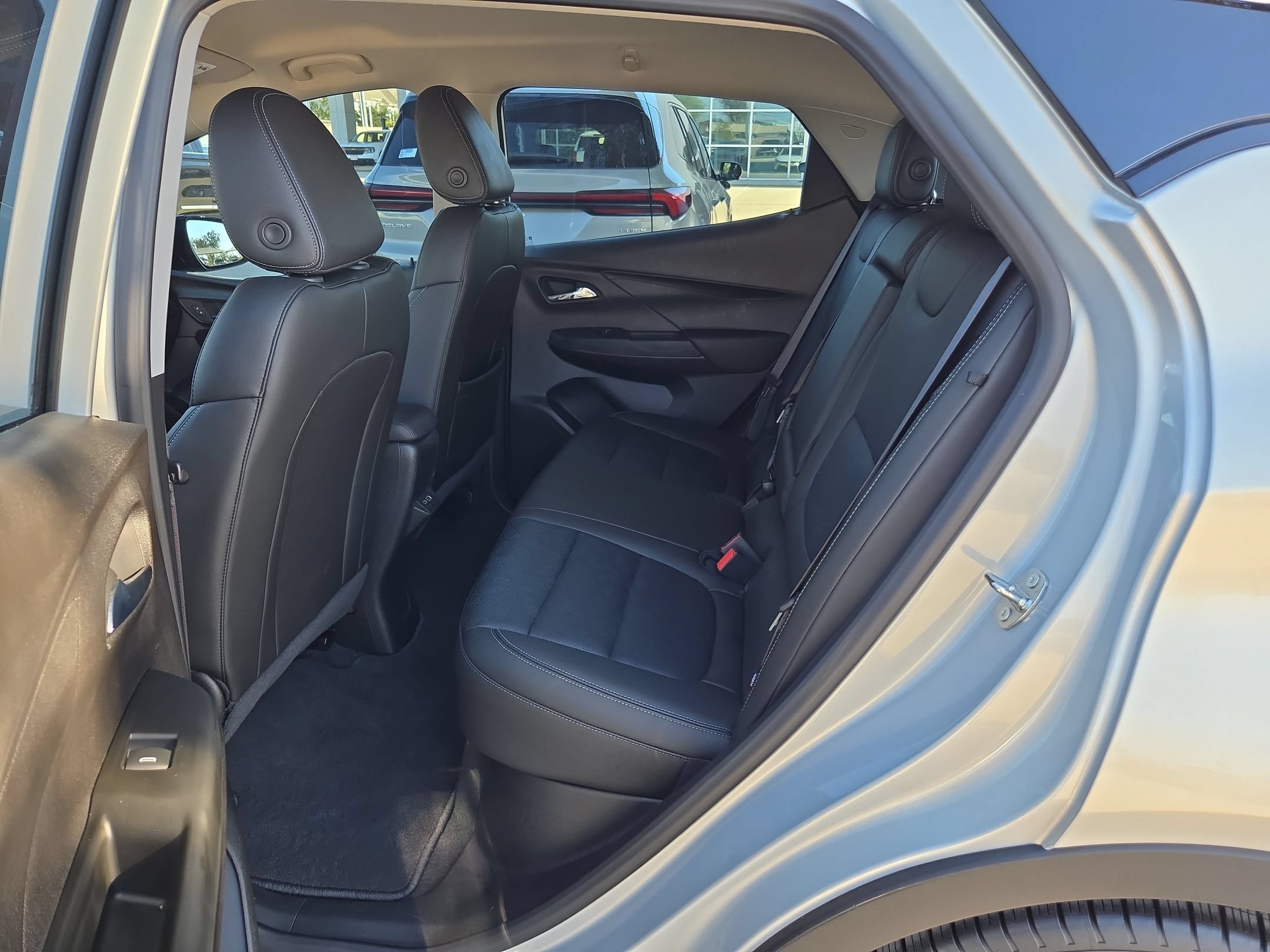Certified 2023 Chevrolet Bolt LT w/ Infotainment Package FWD image 13