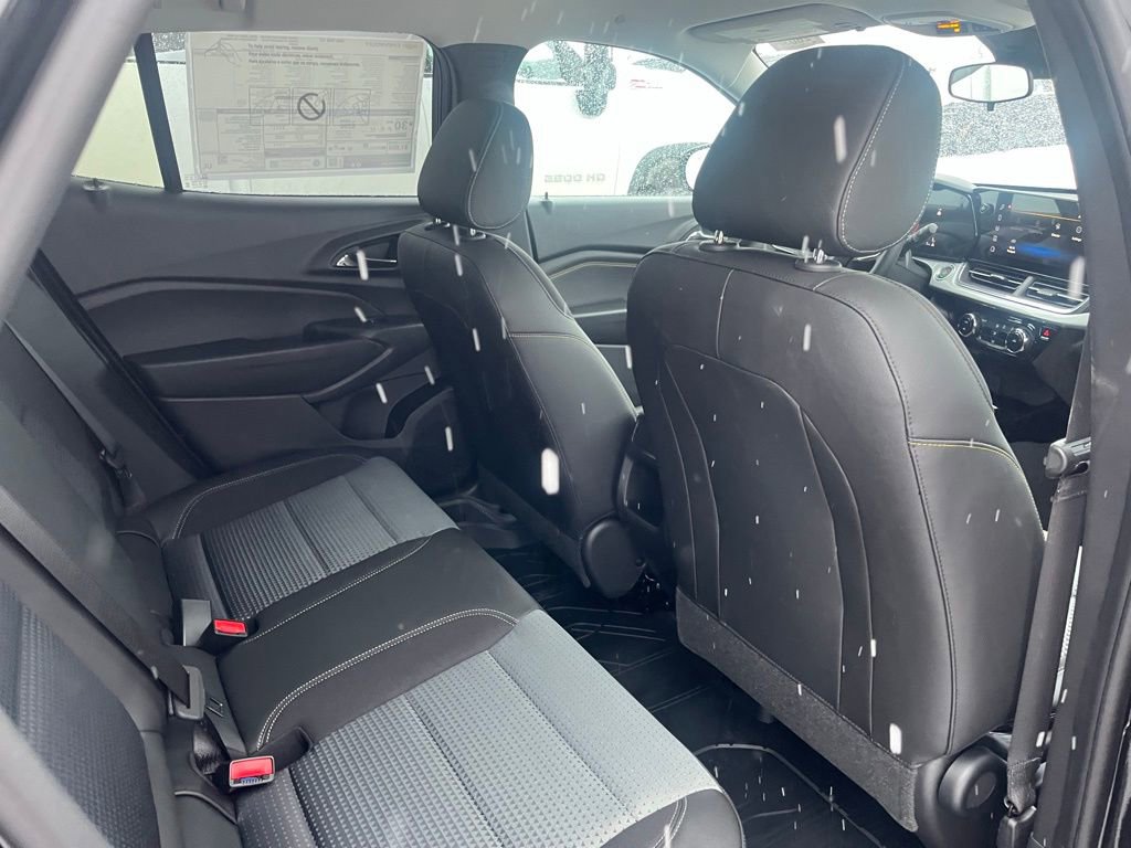 New 2026 Chevrolet Trax LT w/ Driver Confidence Package image 27