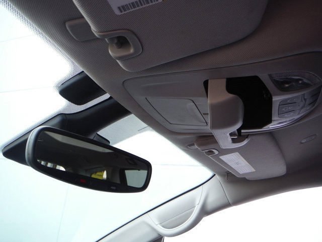 Used 2021 Chrysler Pacifica Touring-L w/ Uconnect Theater Family Group FWD image 44