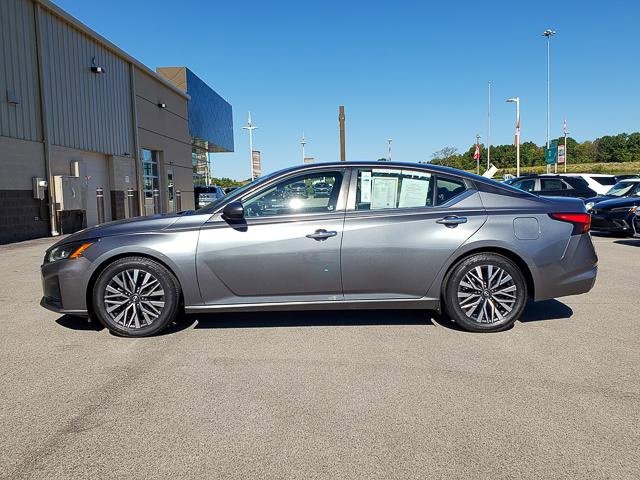 Used 2023 Nissan Altima 2.5 SV image 8