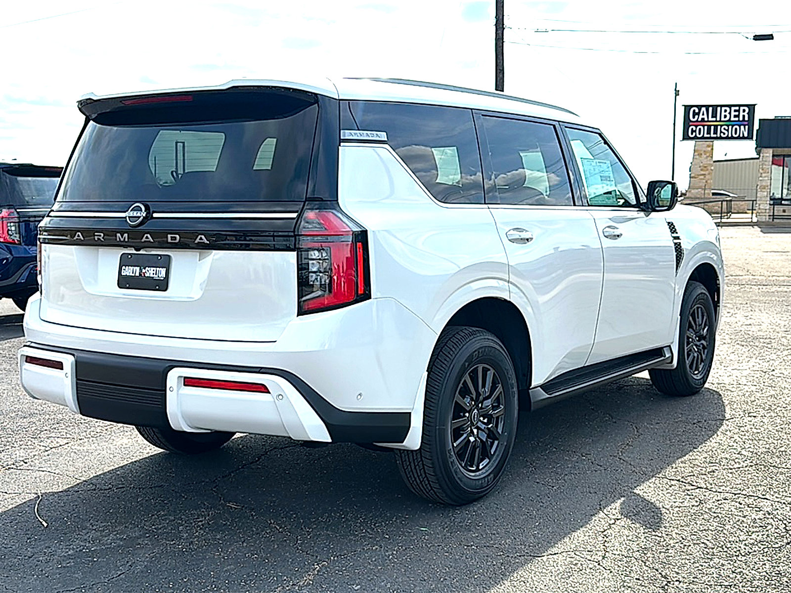 New 2026 Nissan Armada SV image 8