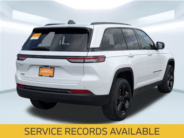 Certified 2023 Jeep Grand Cherokee Altitude AWD/4WD image 5