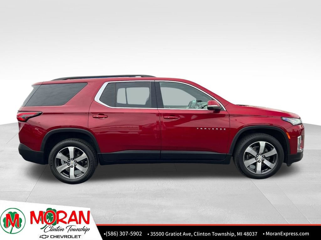 Certified 2022 Chevrolet Traverse LT w/ LT Premium Package FWD image 7