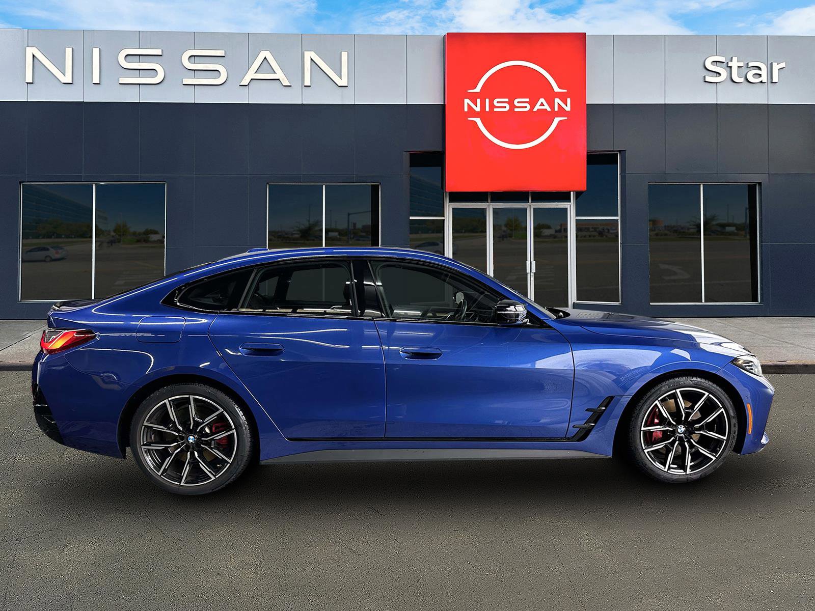 Used 2024 BMW M440i xDrive Gran Coupe w/ Premium Package AWD/4WD image 2