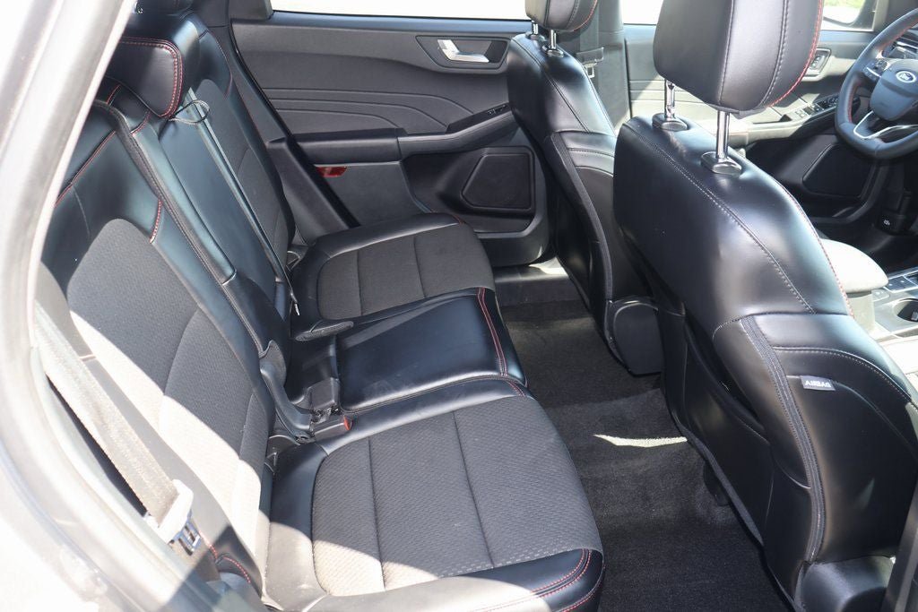 Used 2024 Ford Escape ST-Line AWD/4WD image 15
