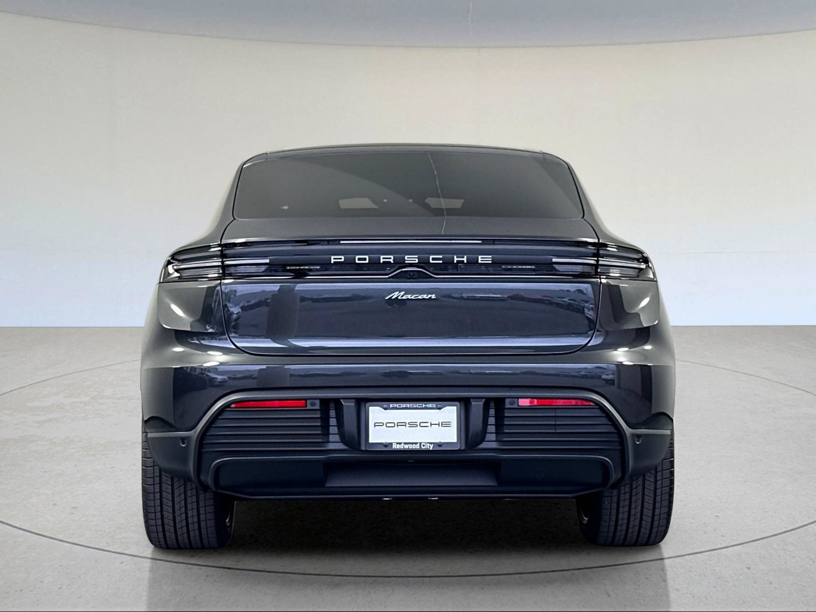 New 2026 Porsche Macan Electric RWD image 7