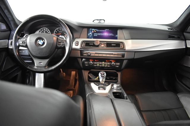 Used 2013 BMW M5 RWD image 29