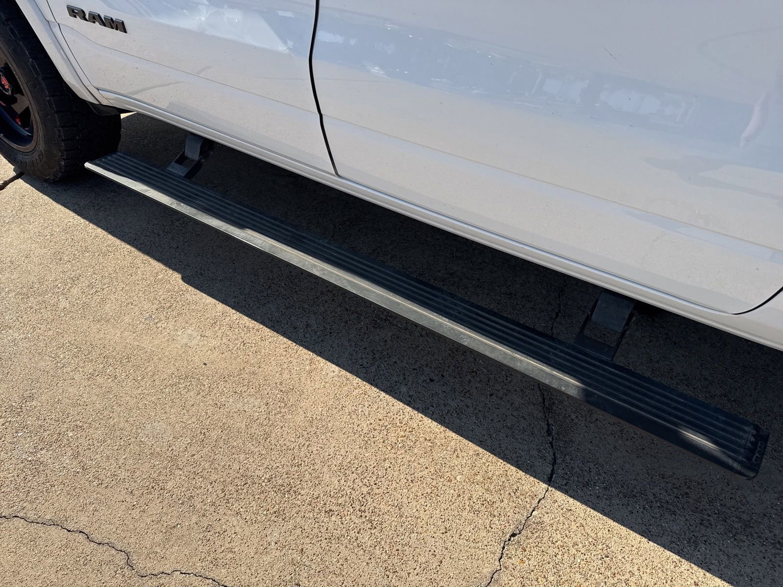 Used 2021 RAM 1500 Laramie image 13