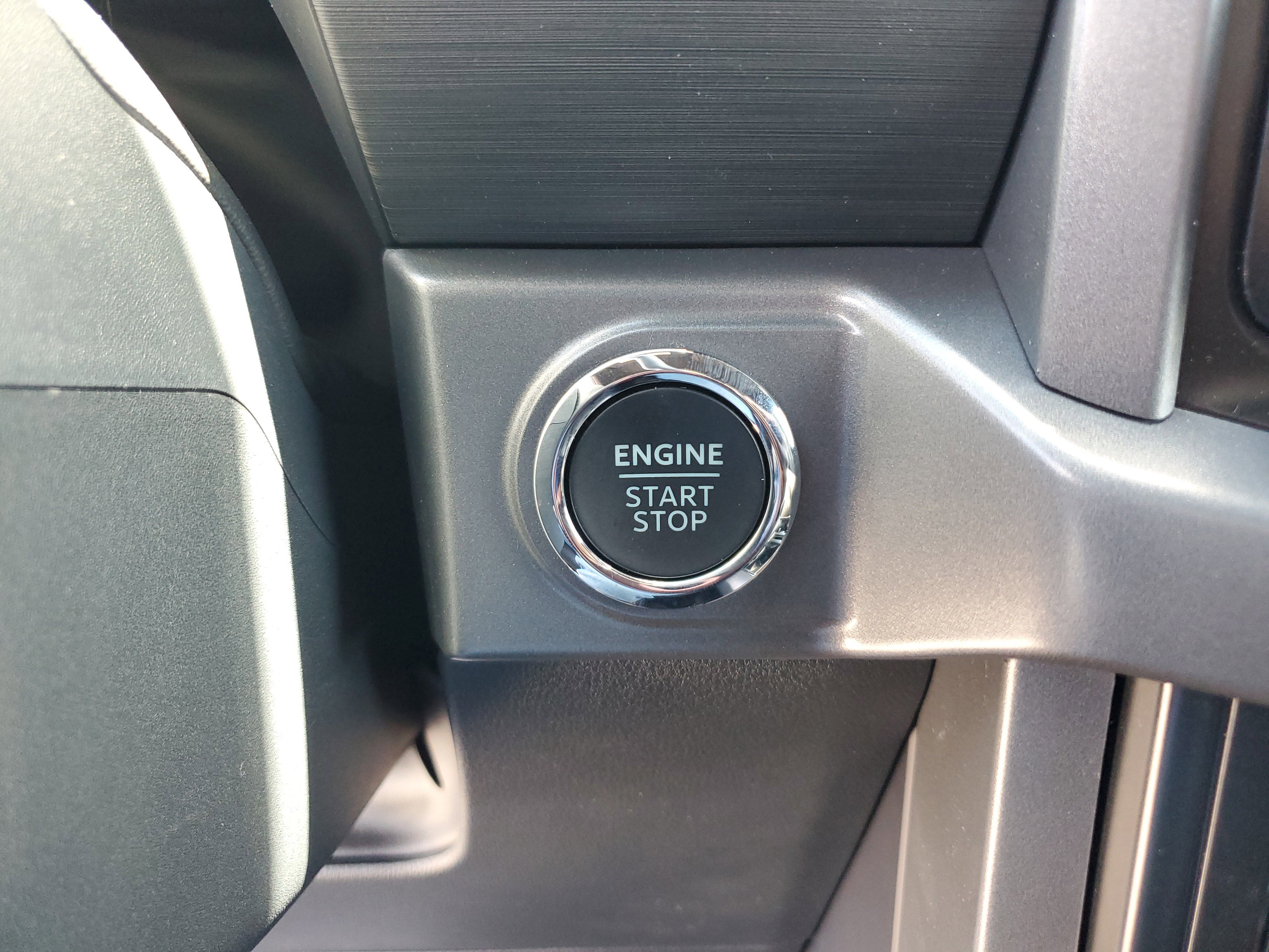 New 2026 Ford F150 XLT w/ Equipment Group 302A MID image 17