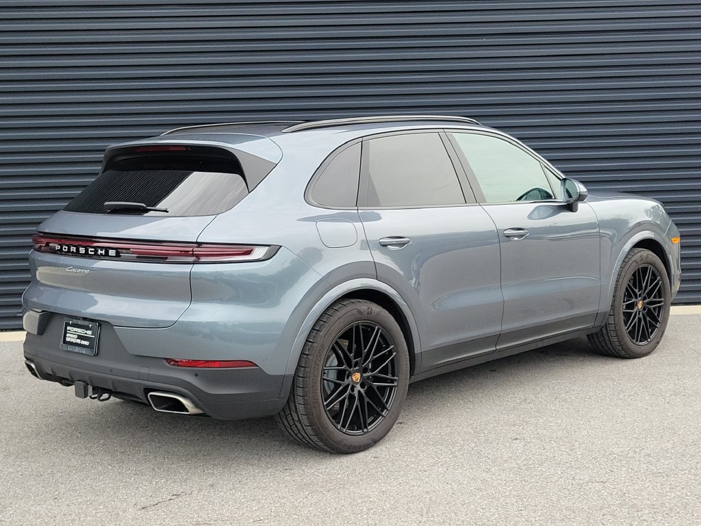 Certified 2026 Porsche Cayenne AWD/4WD image 7