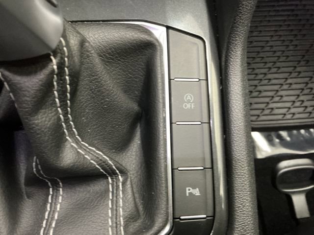 Used 2022 Volkswagen Tiguan SE R-Line image 80