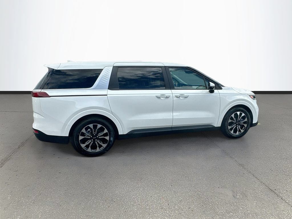 Certified 2024 Kia Carnival EX FWD image 8