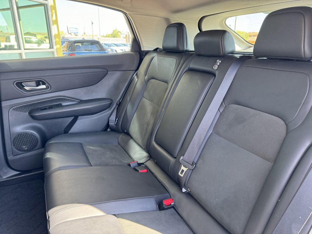 Used 2023 Nissan Ariya FWD image 36