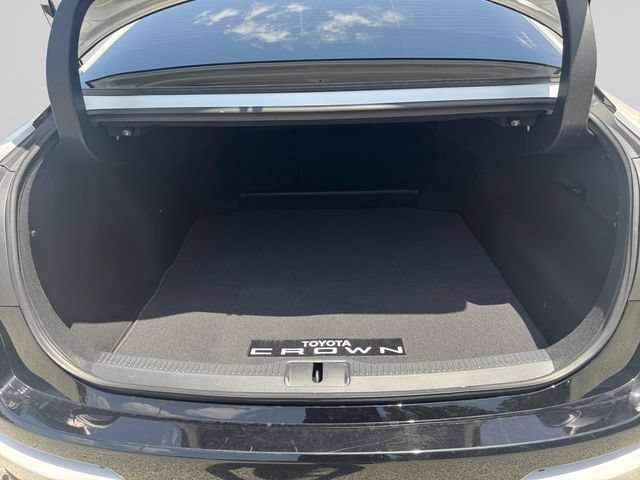 Certified 2024 Toyota Crown Platinum AWD/4WD image 15