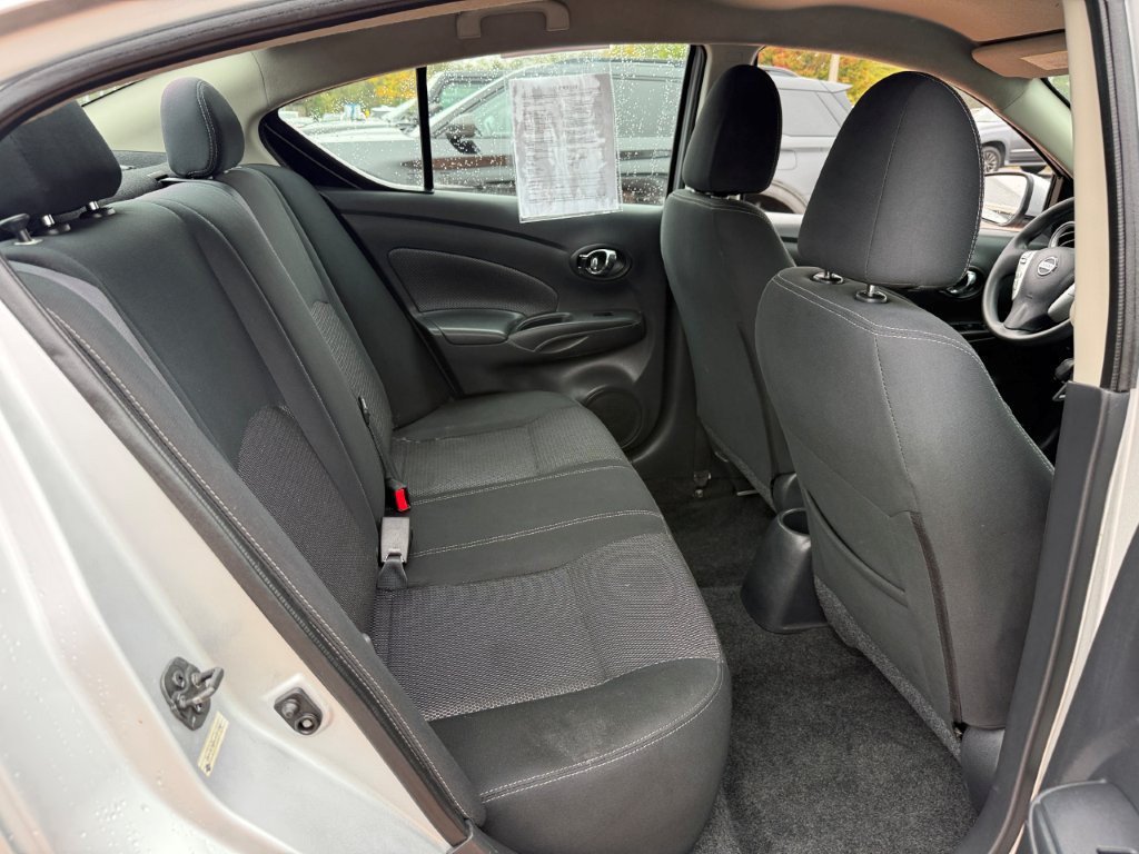 Used 2018 Nissan Versa SV FWD image 17