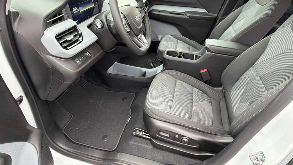 New 2027 Chevrolet Bolt LT w/ Comfort Package image 13