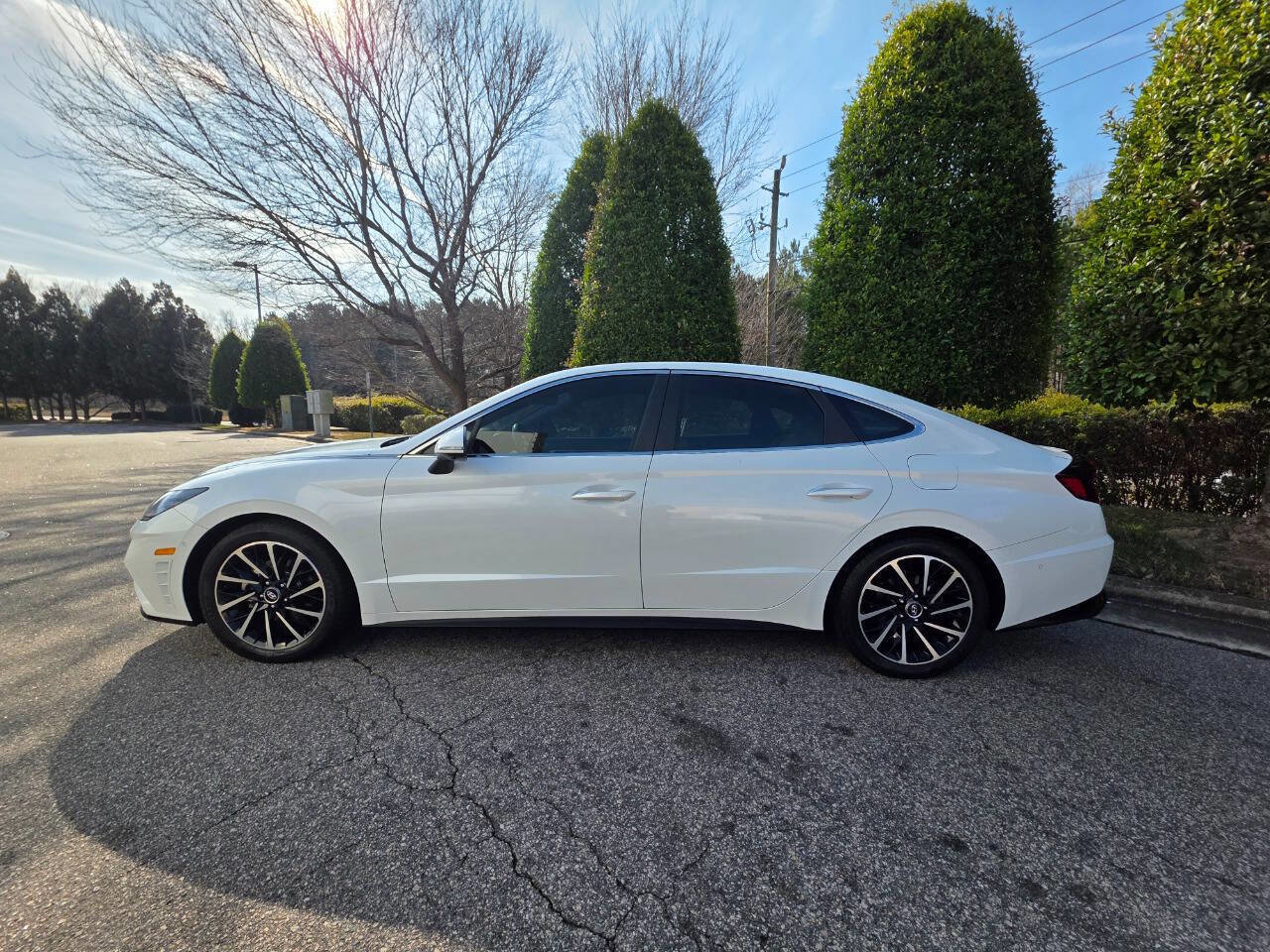 Used 2021 Hyundai Sonata Limited image 2