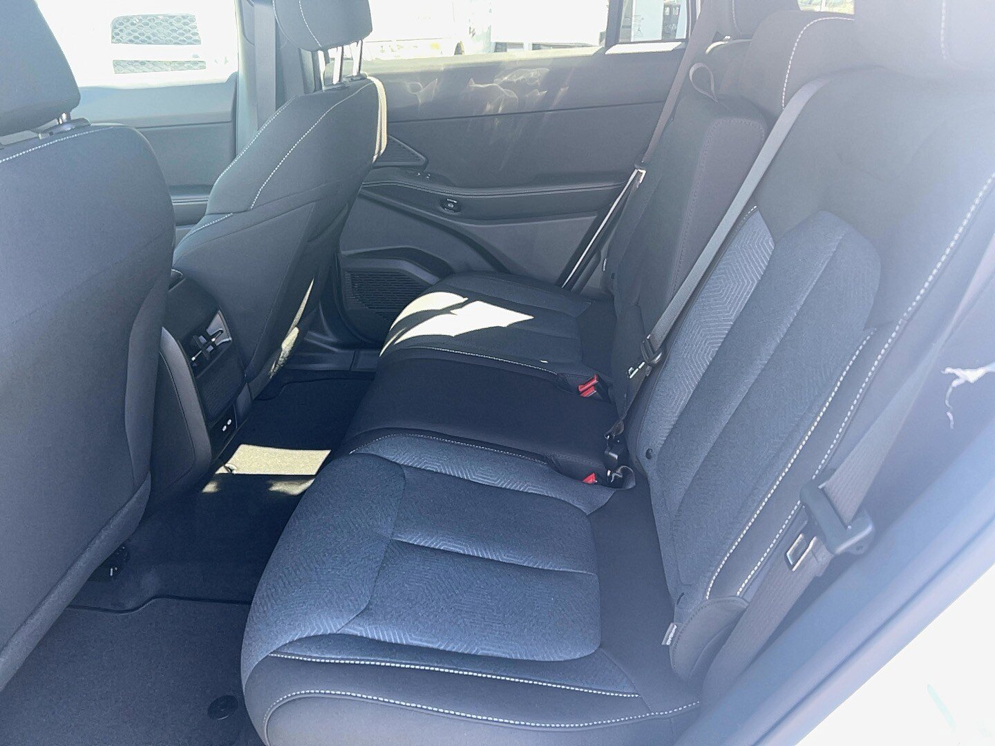 Used 2026 Jeep Cherokee Laredo AWD/4WD image 20