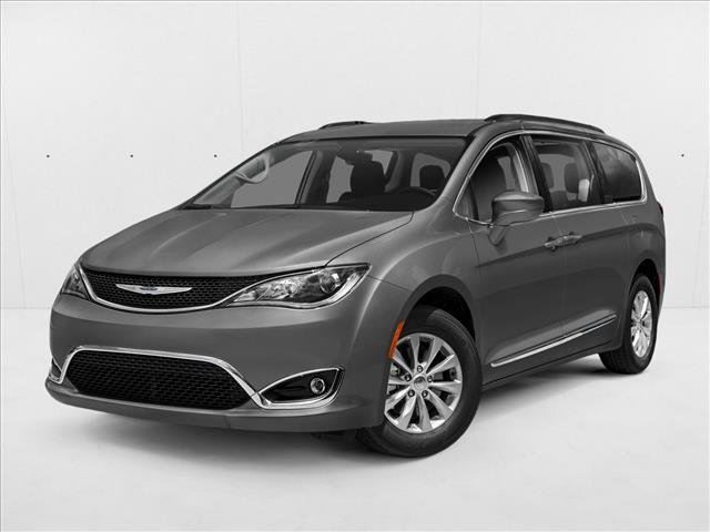 Used 2020 Chrysler Pacifica Limited w/ Quick Order Package 27H Red S