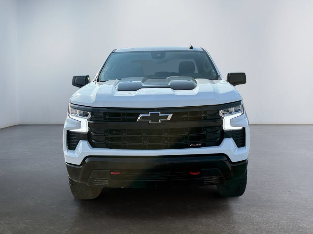 Used 2025 Chevrolet Silverado 1500 LT Trail Boss w/ Protection Package AWD/4WD image 8